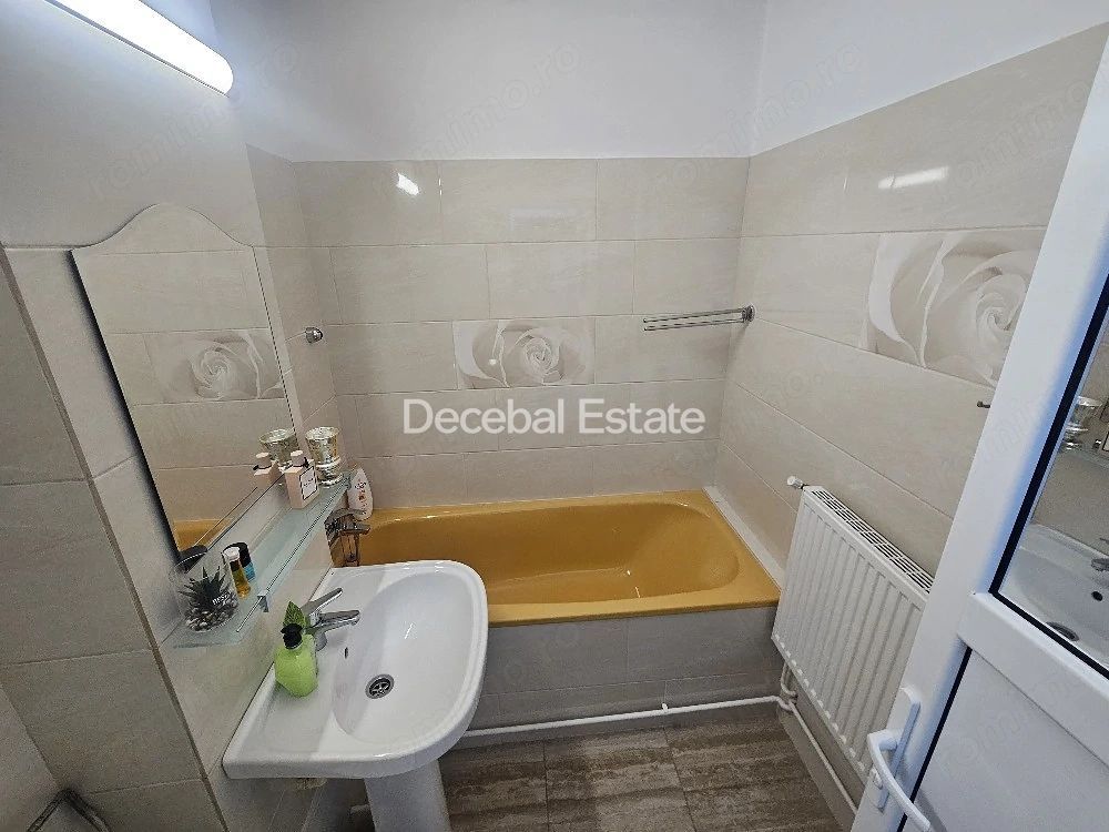 Apartament 3 camere 1978 77mp reabilitat centrala proprie - Poză 4