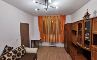 De vânzare: Apartament 2 camere, cartier Tractorul - Poză 1