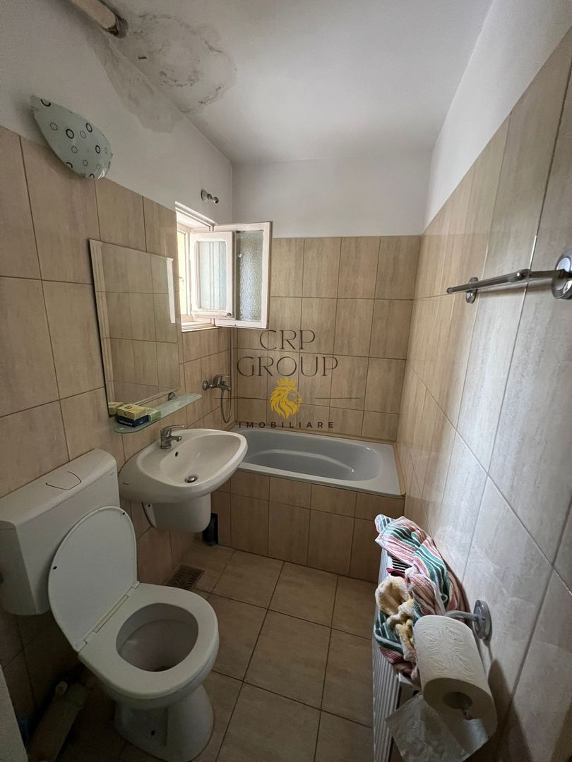 Apartament 4 camere, etaj 1/4, zona Mausoleul Eroilor - Sud - Poză 9