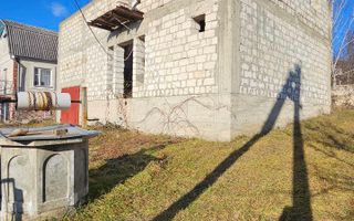 Vânzare, casă, 2 nivele, 4 camere, com. Cruzeşti - Poză 3