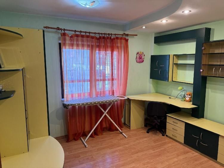 Apartament 3 camere de inchiriat, centrala proprie, Drumul Sarii - Poză 12