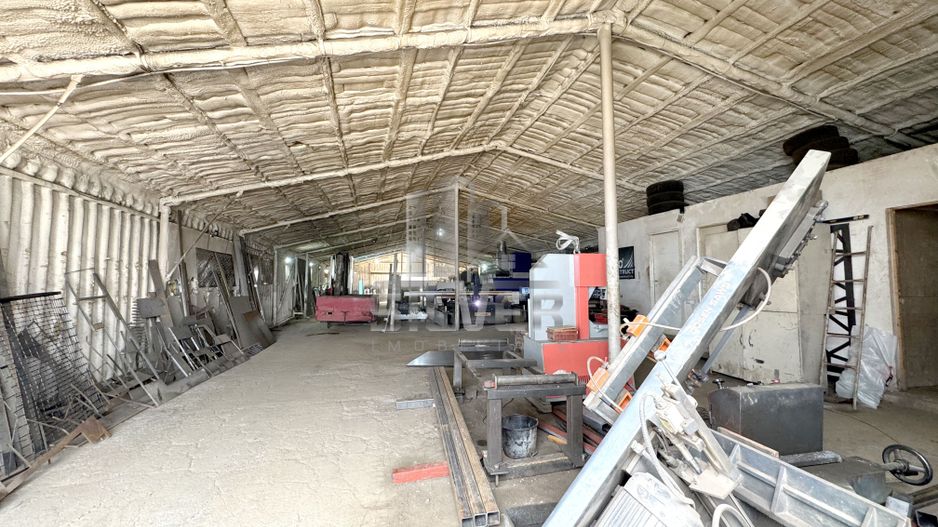 Spatiu industrial cu 4 hale/Teren 9300 mp/SU.7800 mp. - Poză 8