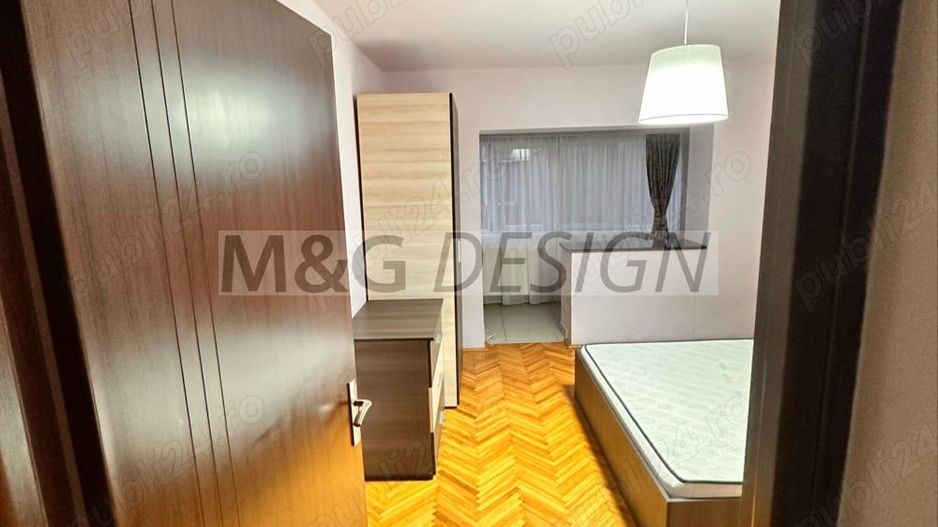 Apartament 4 camere Complexul Studentesc etaj 1 - Poză 4