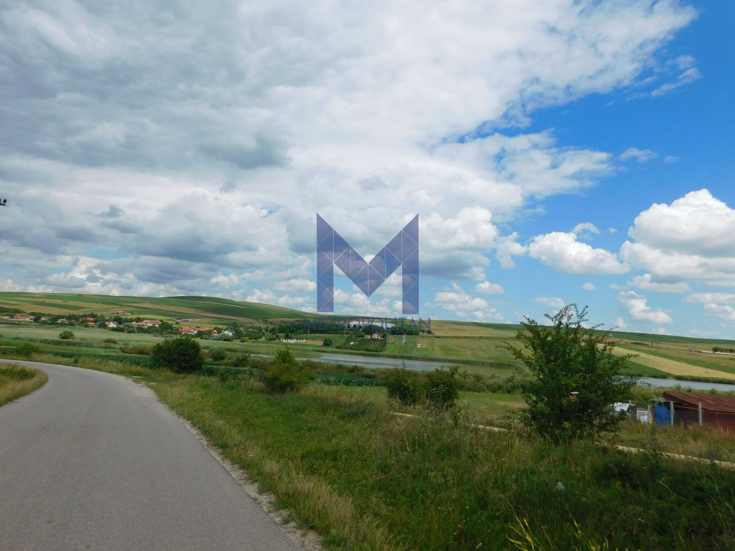 Teren 3860 mp lângă salba de lacuri a Acumulării Piscicole Mărtinești - Poză 1