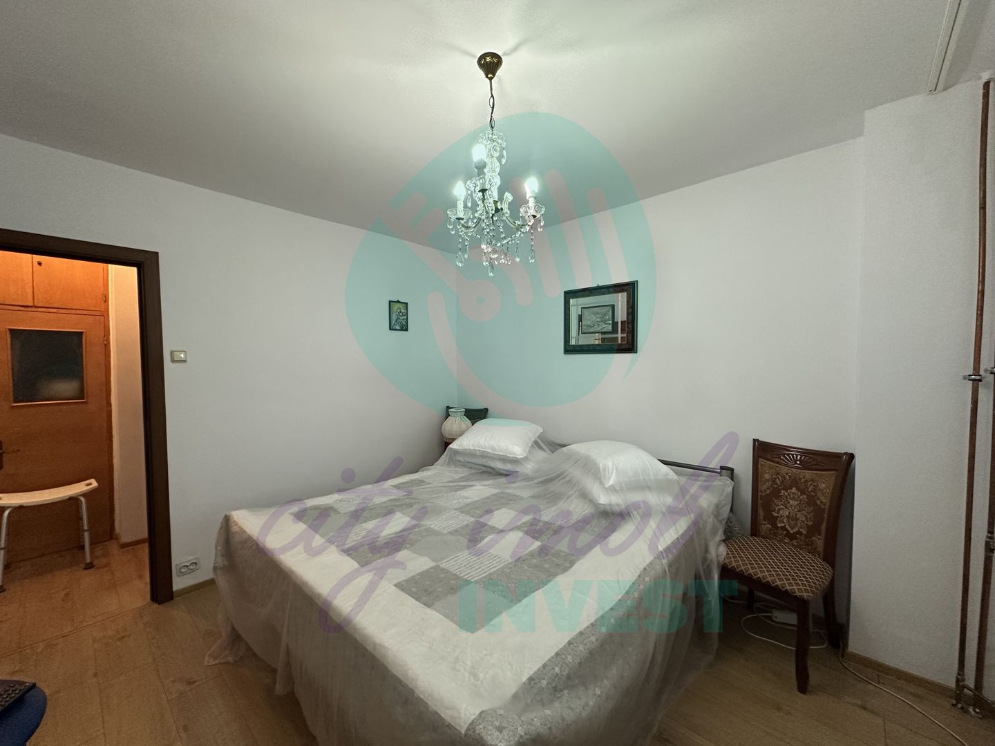 3 camere lanaga METROU si Parc - Poză 6