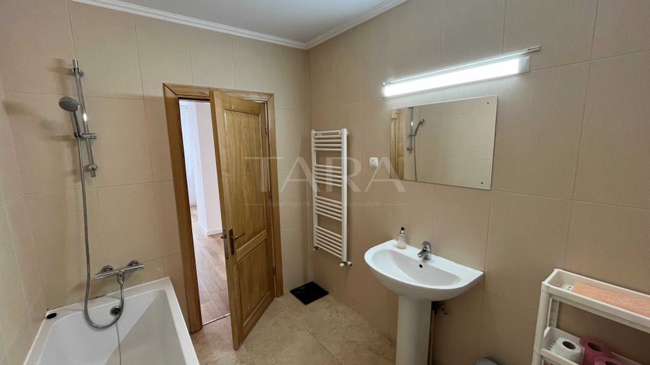 Penthouse cu terasă spațioasă și două parcări – zona BMW / Metro - Poză 6