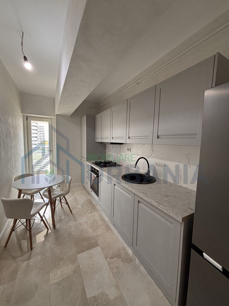 Apartament cu 2 camere decomandat de închiriat în Royal Town, Iași - Poză 1