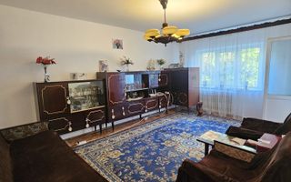 Apartament 3 camere- Lapus, zona Restaurant intim - Poză 1