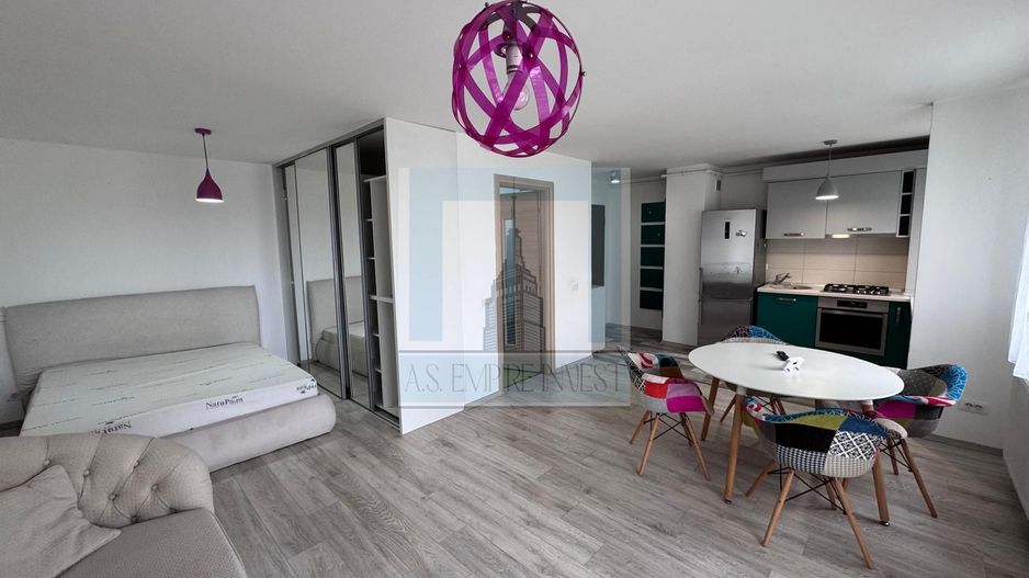 Garsonieră de vânzare – Top City | Coresi .Mobilată și utilată - Poză 11