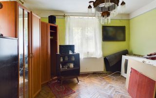 Casă cu teren generos la graniță cu România - Poză 9