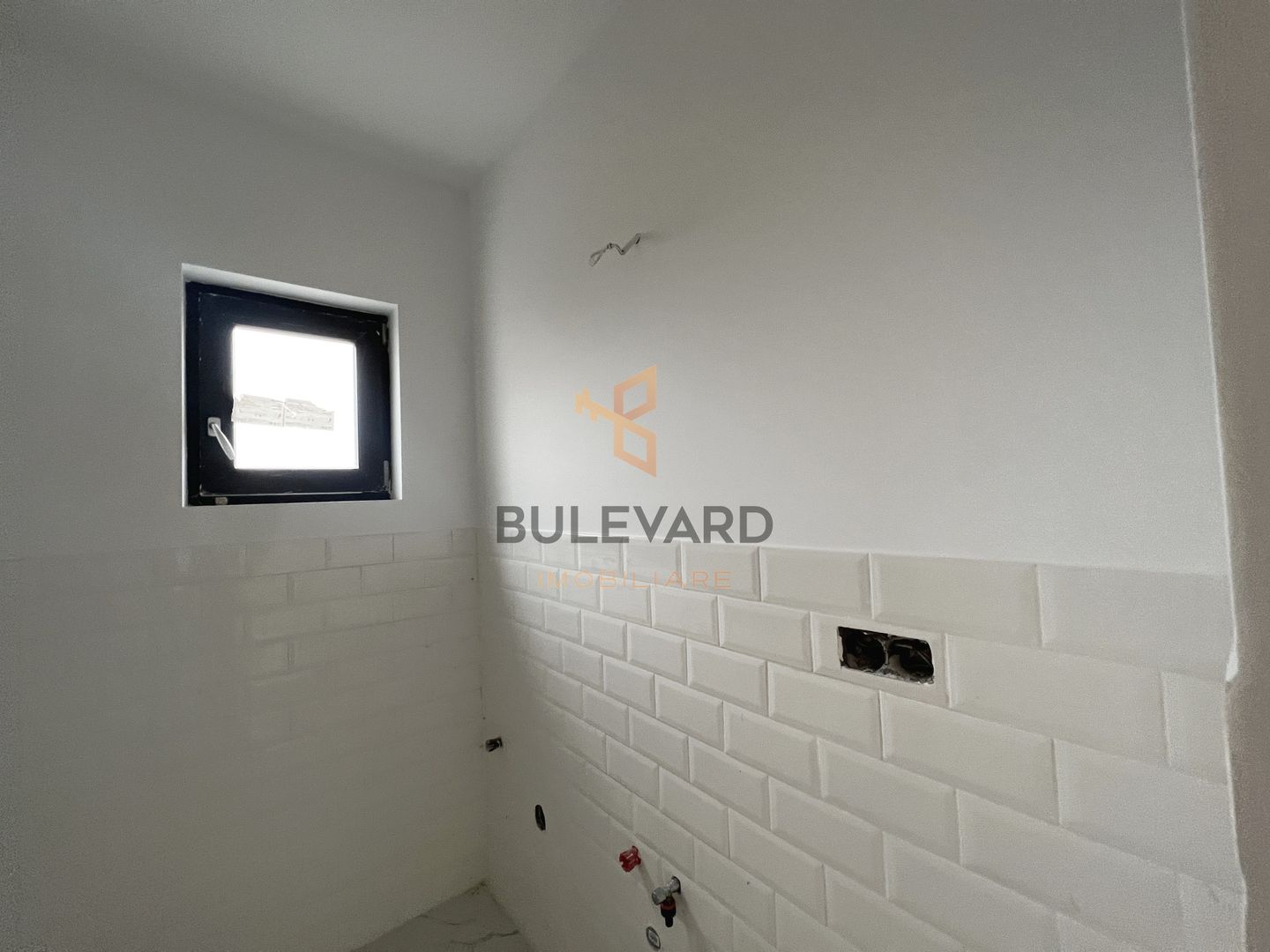 Apartament cu 3 camere / 2 locuri parcare/ zona Taietura Turcului - Poză 8