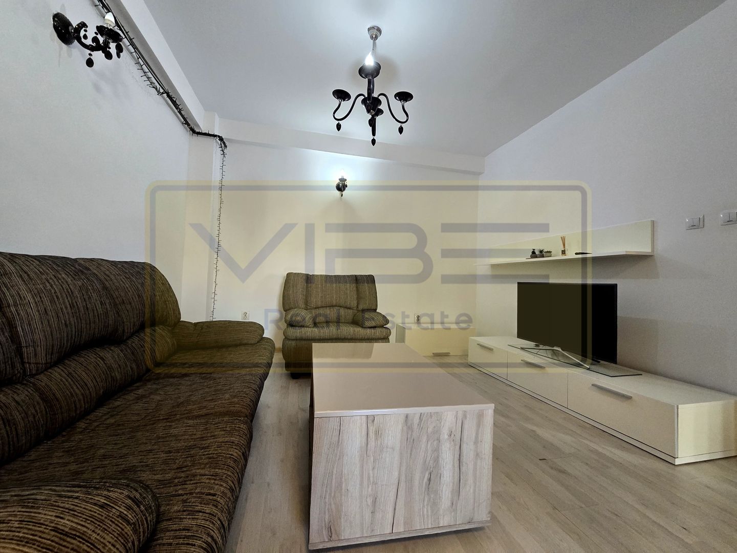 Semicentral- 24 min walk to UMF-  2 room apartment- new building - Poză 4