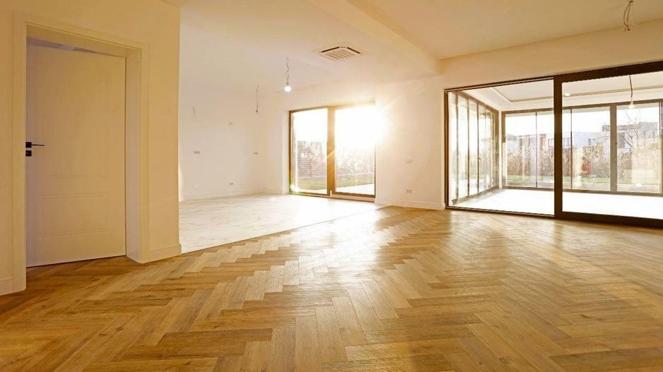 Vila moderna cu piscina Tunari Ilfov-lacul Pasarea - Poză 11