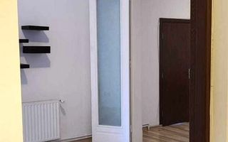 Apartament  de închiriat | 4 camere | Universitate - Poză 3