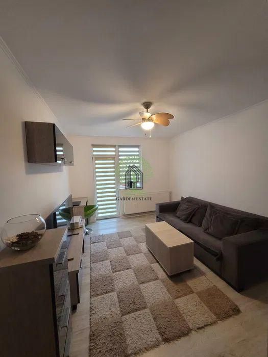 Apartament cu 2 camere decomandate + parcare in Floresti, str Cetatii - Poză 3