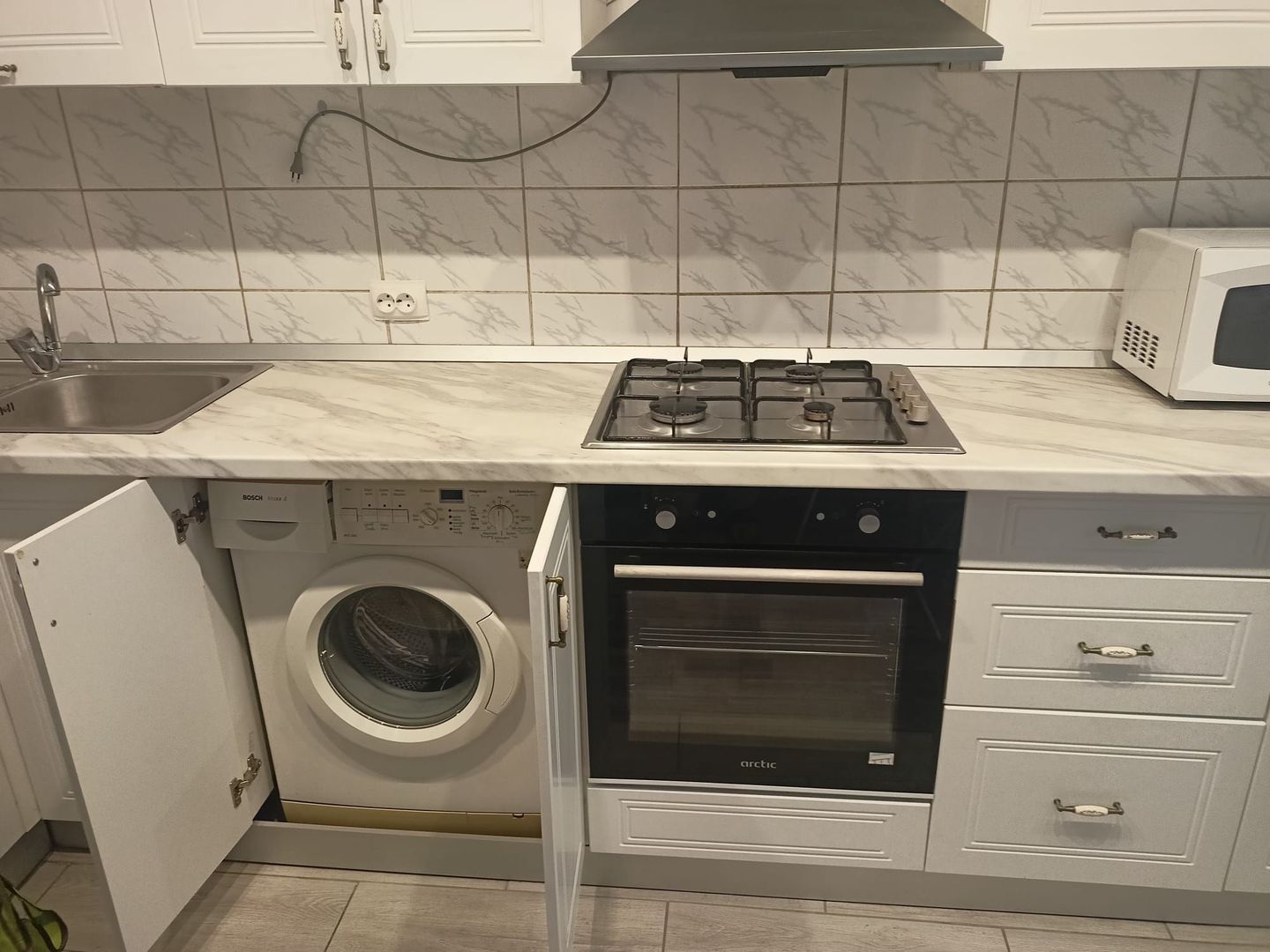 De inchiriat! Apartament 2 camere decomandate in Plopilor - Poză 4