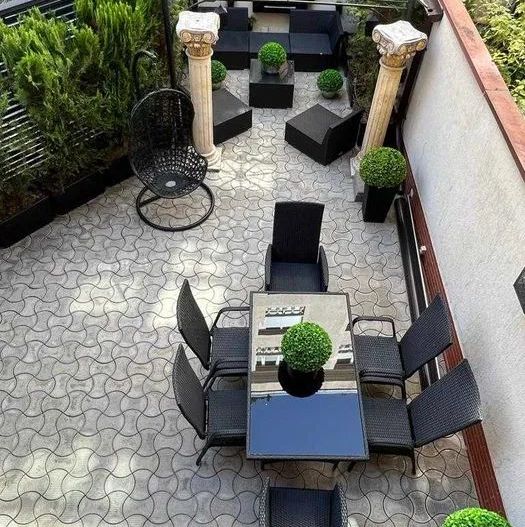 Duplex in Herastrau, 4 camere 200mp, gradina 70mp, 3 locuri - Poză 1