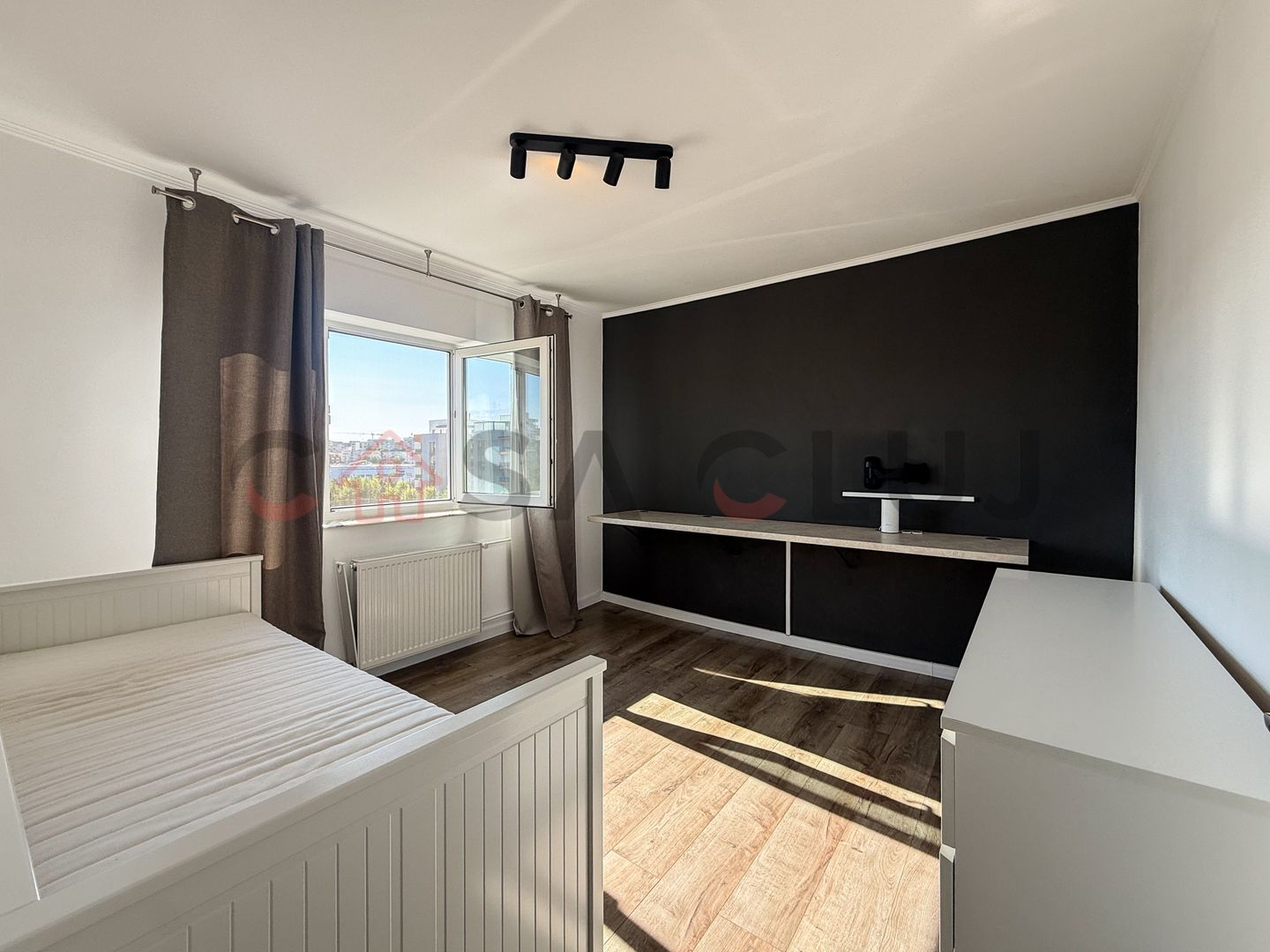 Apartament modern,decomandat, etaj intermediar, Intre Lacuri - Poză 1