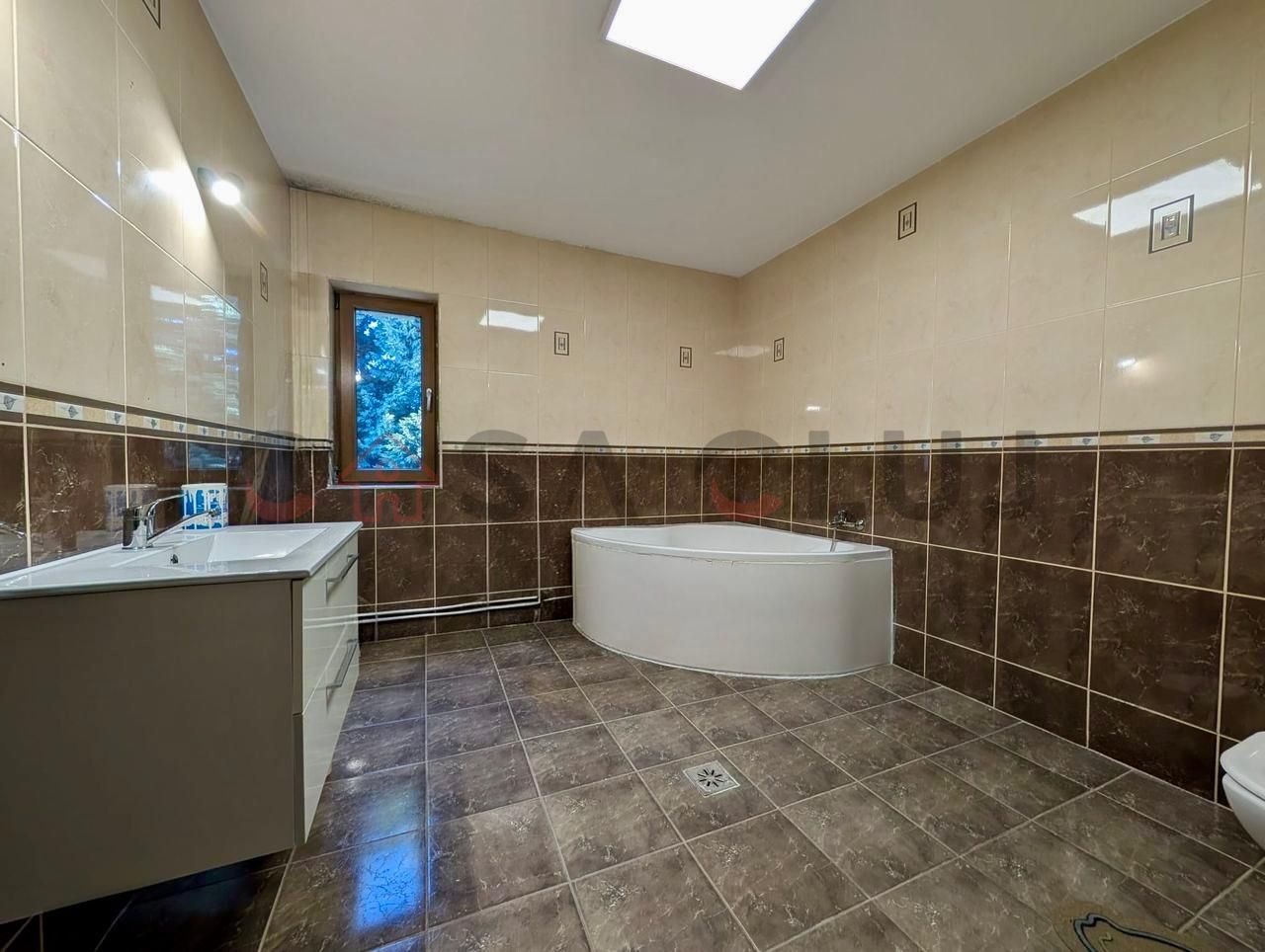 4 camere, 135mp, bloc nou, zona Sigma, parcare - Poză 5
