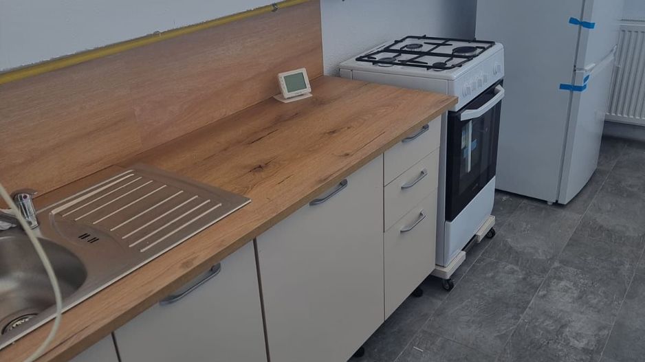 De inchiriat apartament cu 2 camere bloc nou, zona Garii, et.5, 360 Euro - Poză 4