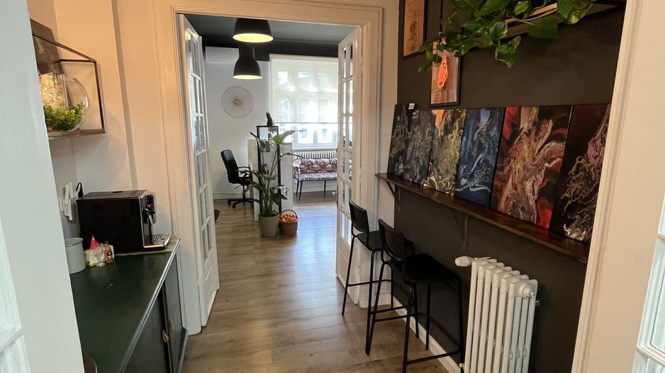 De vanzare Spatiu Birou/Apartament zona Romana Intrare Separata sect 1 - Poză 11