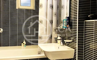 Apartament de inchiriat cu 3 camere Ultracentral, Oradea - Poză 12