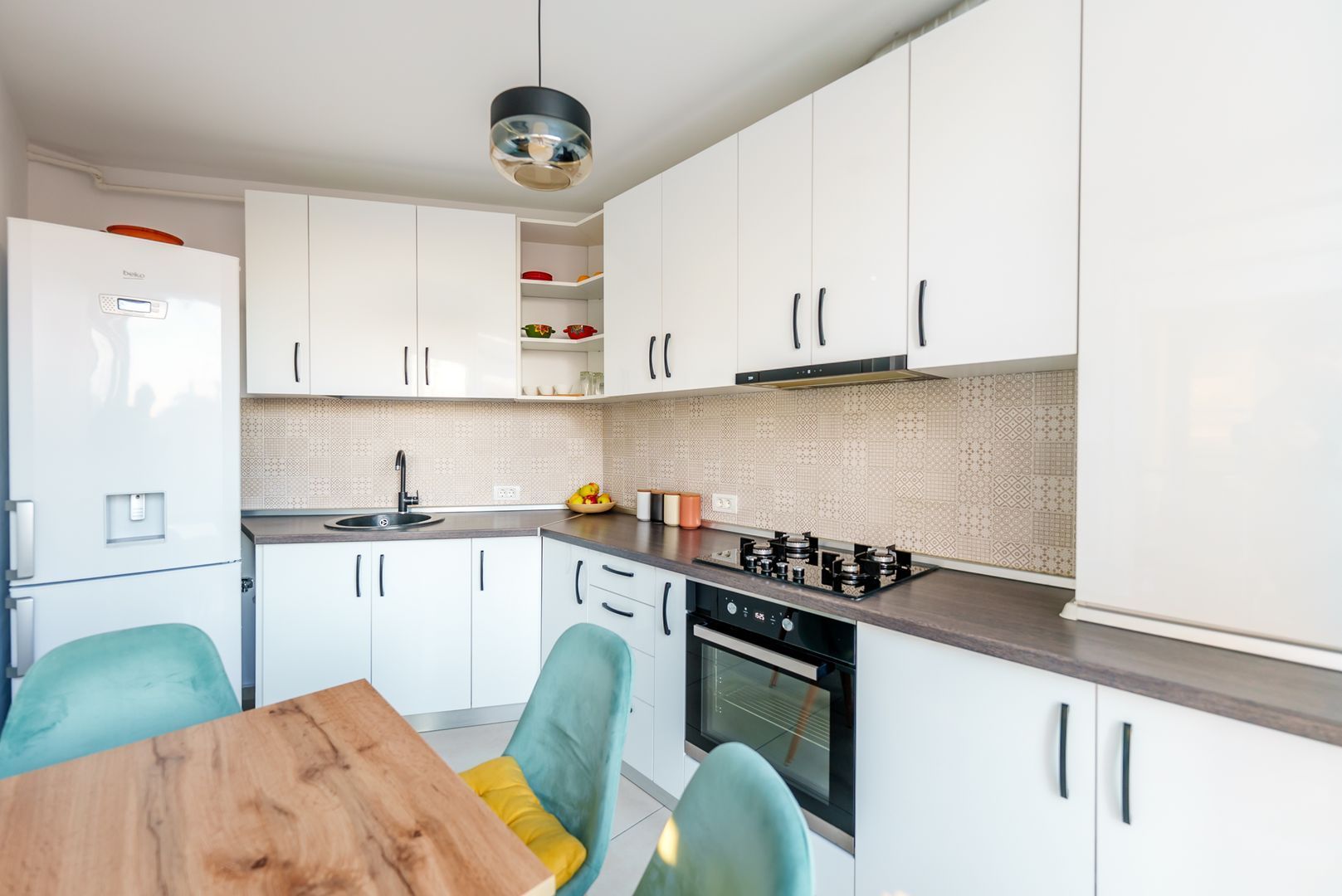ÎNCHIRIAT! Apartament modern cu 3 camere. Bourgeois Residence - Poză 2