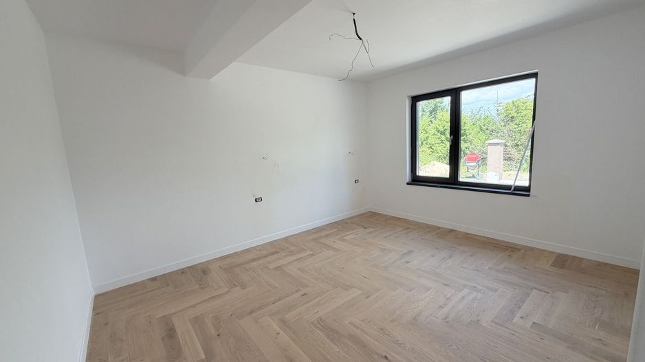 Vila individuala - parter - Corbeanca-Petresti - Poză 5