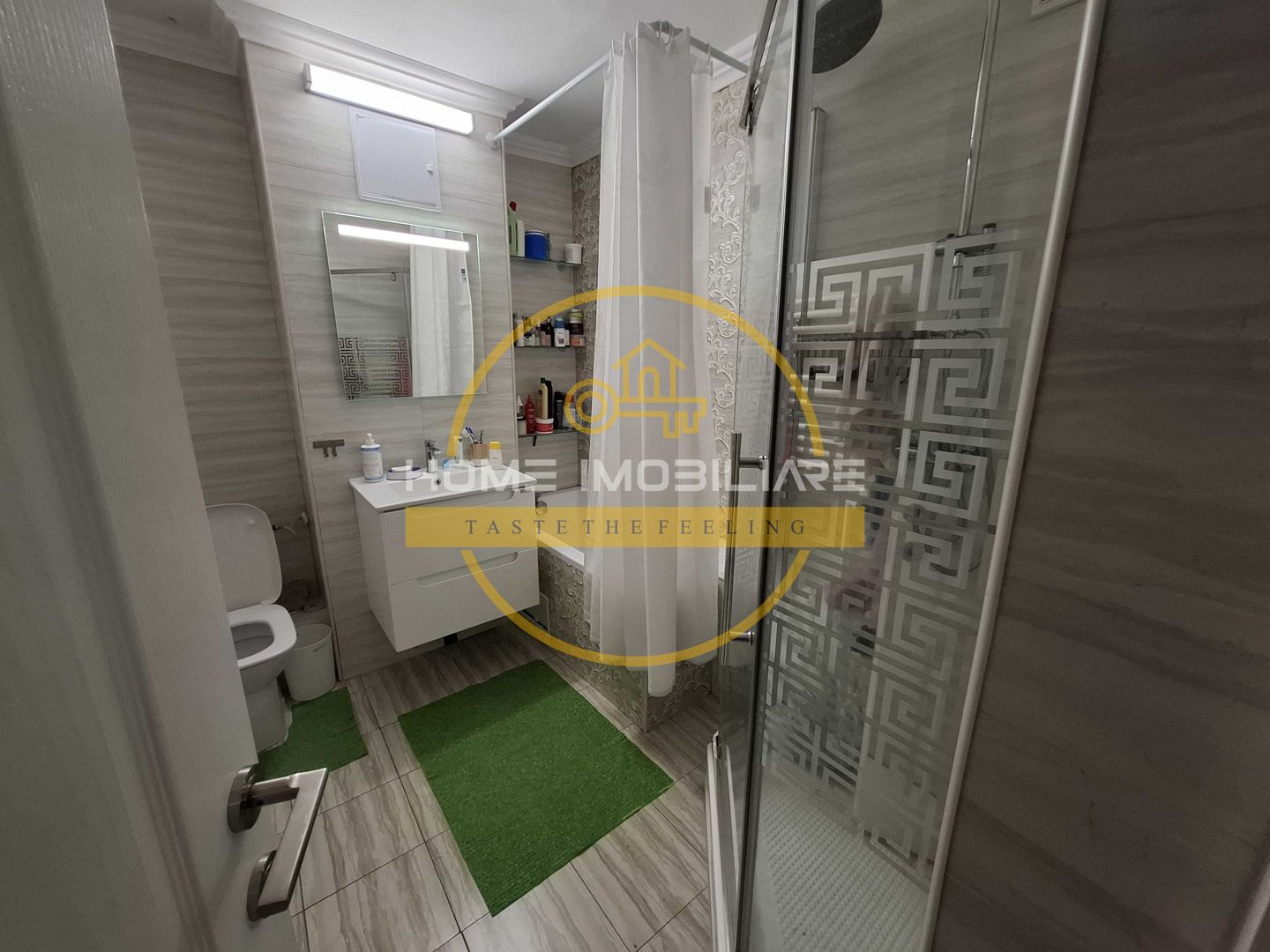 Bloc din 80/ Apartament cu 3 camere/ Decomandat/ mobilat/utilat/ 75 mp - Poză 4