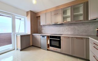Apartament doua camere de vanzare - Sub Cetate - Sânpetru - Poză 1