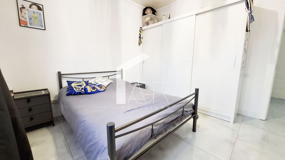 Casa cu 4 camere, parter, Targsoru Nou - Poză 17