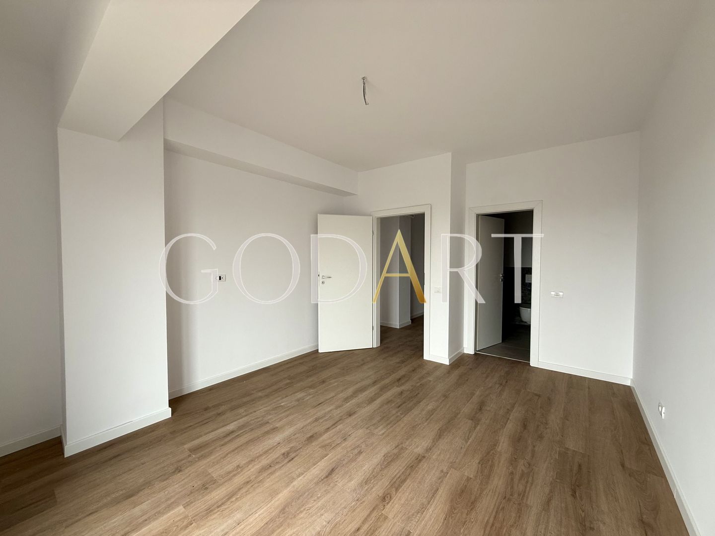 OPORTUNITATE | 3 CAMERE | DECOMANDAT | LOC DE PARCARE | 2025 - Poză 3