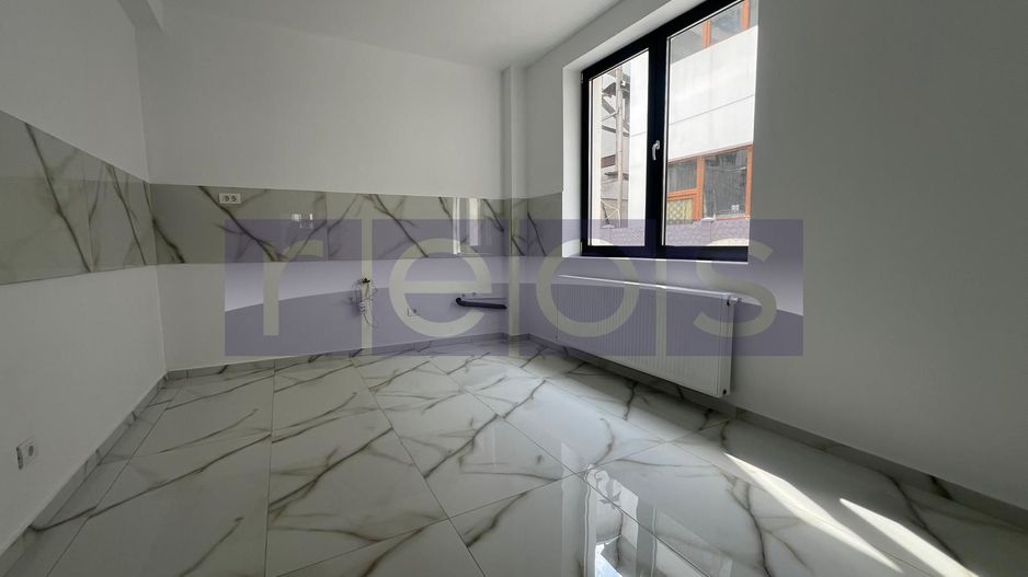 INCHIRIERE VILA P+2+M | NEMOBILATA | ZONA MIHAI BRAVU - Poză 10