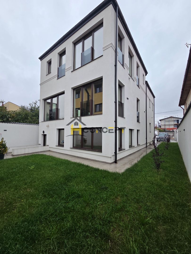 Vila complet finisata,  curte 200 mp,  sector 3, comision 0% - Poză 1