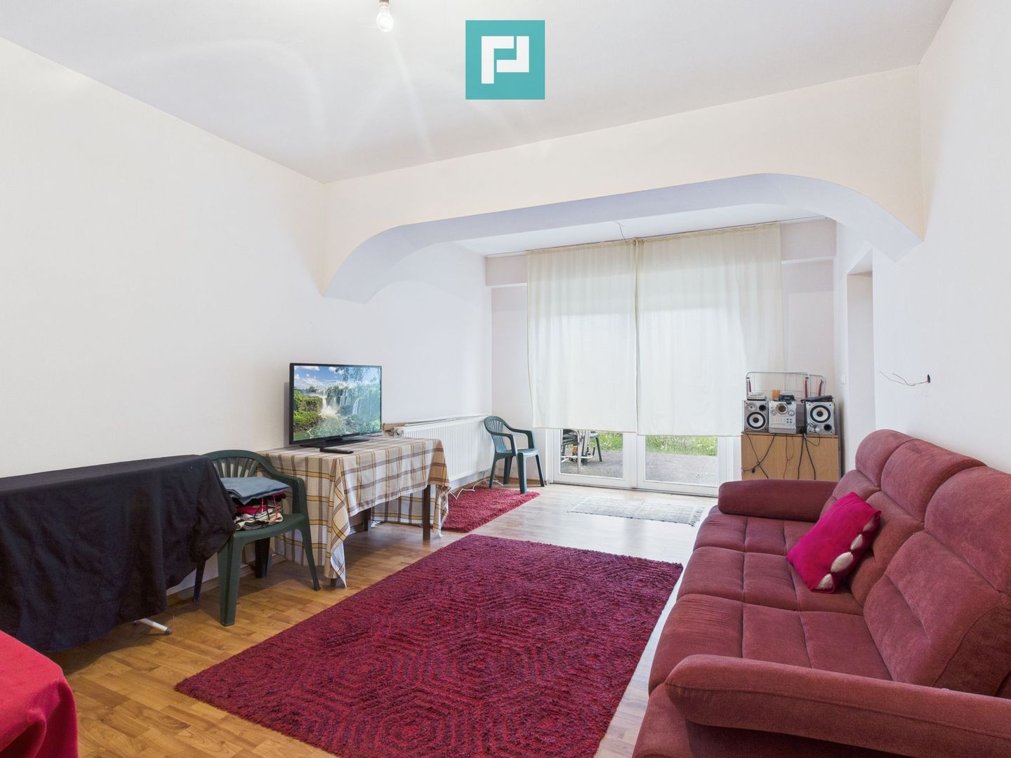 Casă cu 5 camere în Remetea Mare - Poză 13