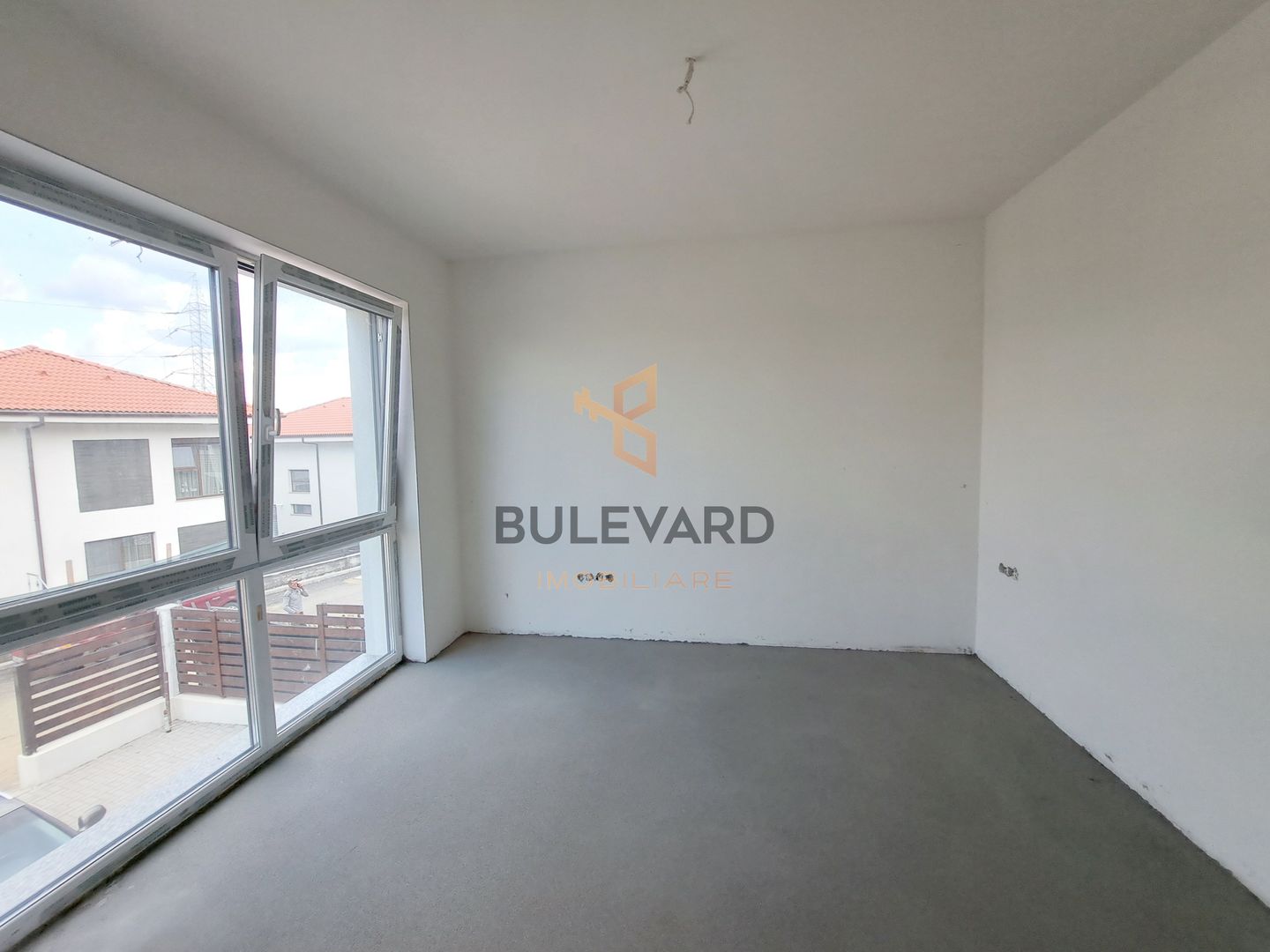 Casa individuala situata la 3 km de centrul orasului! - Poză 9