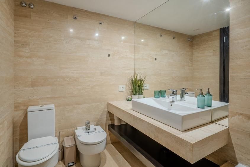 Alia apartament 2 camere bloc 2010, parcare inclusă. - Poză 13