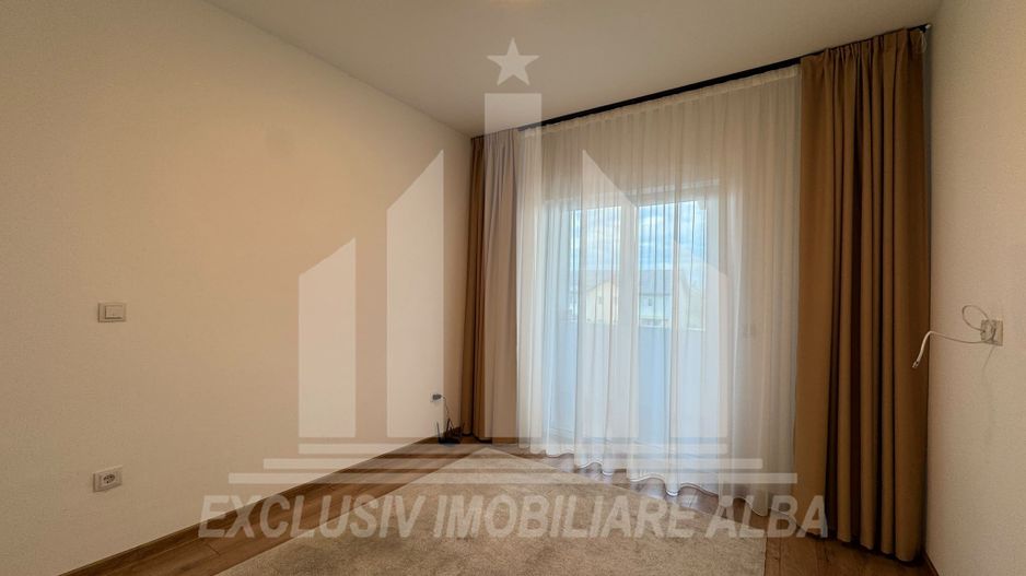 Casa tip duplex | De inchiriat | 110mp | 220mp teren | Dealul Furcilor - Poză 8