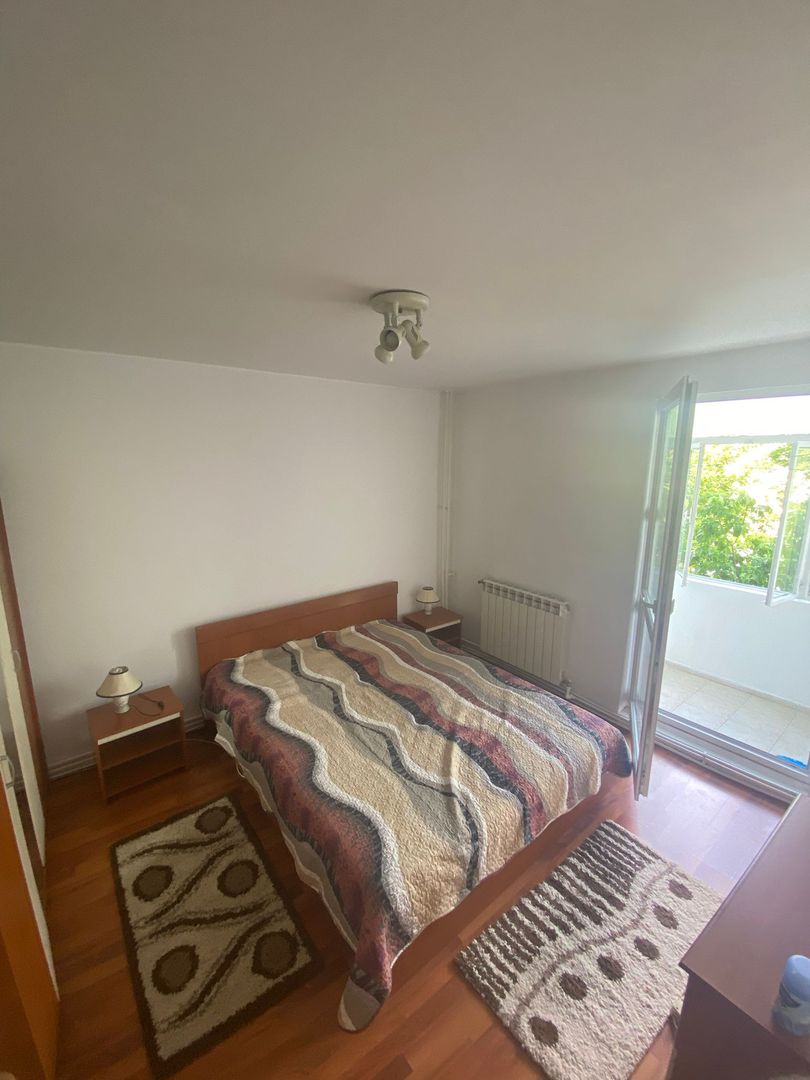 AP. 3 CAMERE - RAHOVA, CENTRALA PROPRIE, BUCATARIE INCHISA, PARCARE - Poză 3