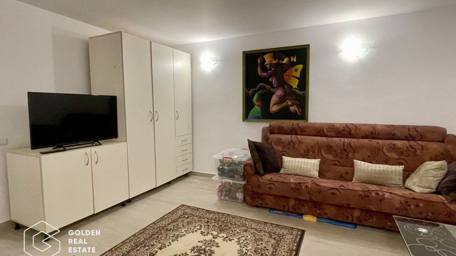 Apartament cu 5 camere și demisol mare, 2 bai, intrare separată - Poză 17