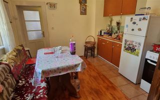 Casa individuala, 2 Camere, zona Poarta I,  300mp teren - Poză 7