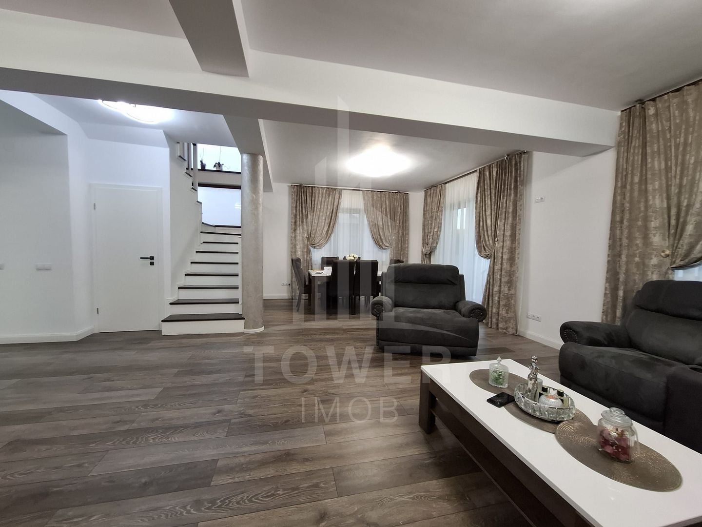 Casă de lux de vânzare – Cartierul Tineretului - Poză 2