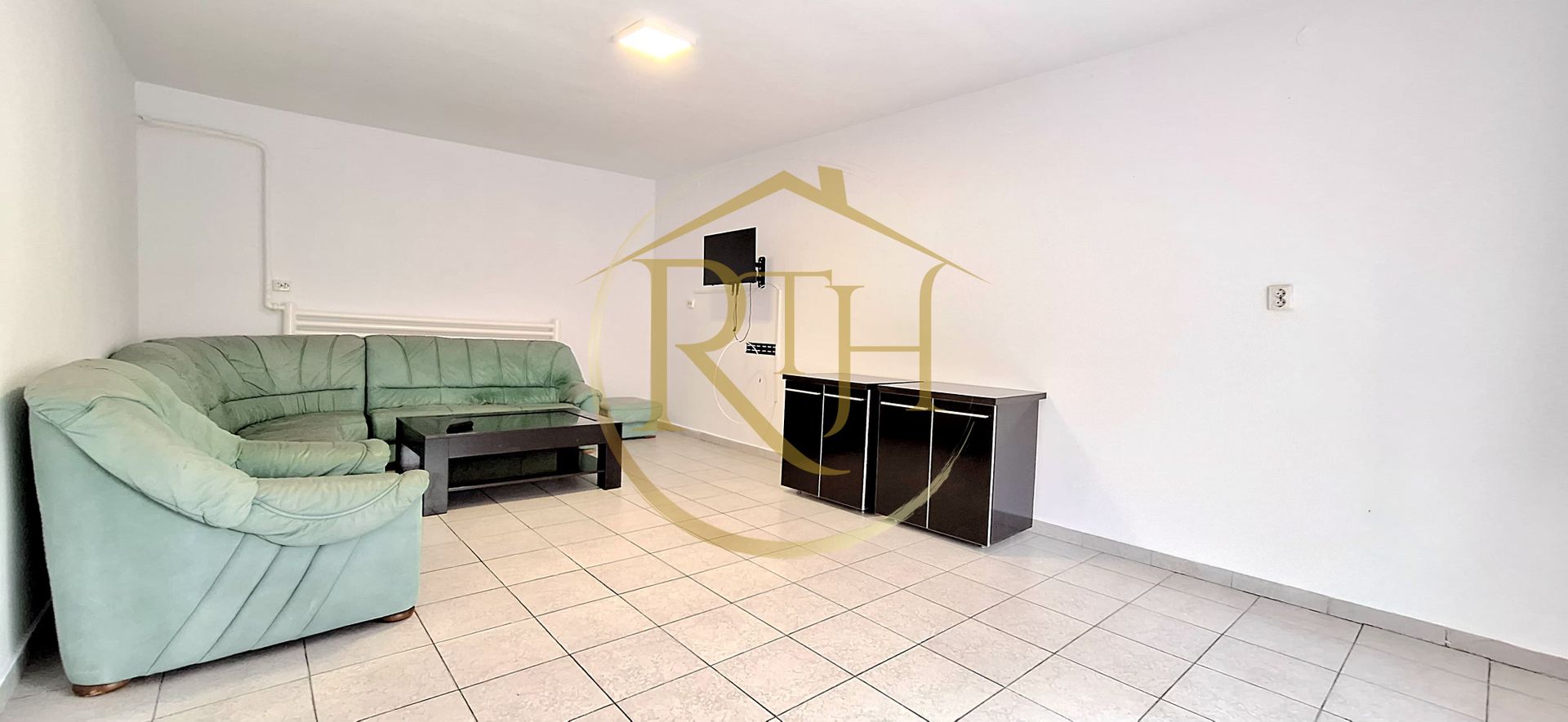 Oferim spre inchiriere casa spatioasa cu 2 camere, Zona Soarelui,cartier privat - Poză 7