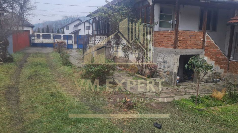 CASA 3 CAMERE TEREN 800 MP CAMPULUNG - Poză 3