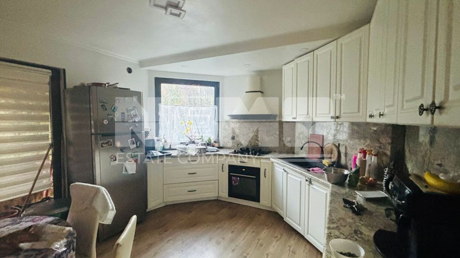 Casă de Vânzare 5 A Teren I Suceava I Centru I  355 000 Euro - Poză 2