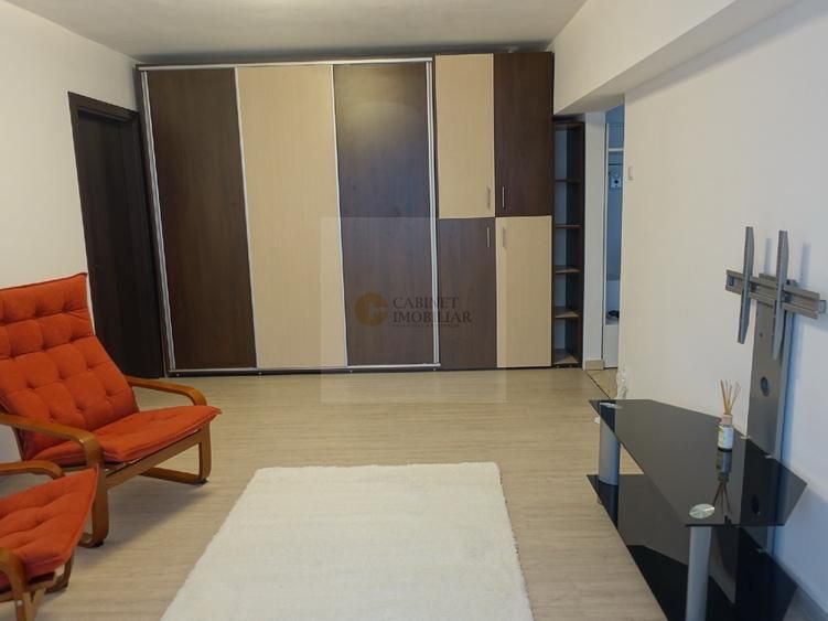 3 Camere - 70MP | Etaj 2/10 | Reabilitat | 1978 | M Gorjului la 5 min - Poză 3