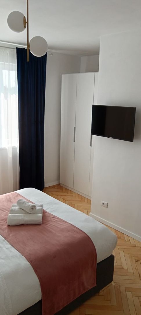 Apartament de închiriat, zonă centrală - Poză 3