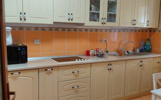 Casă spațioasă și primitoare, gata de mutare! Tulucesti! - Poză 16