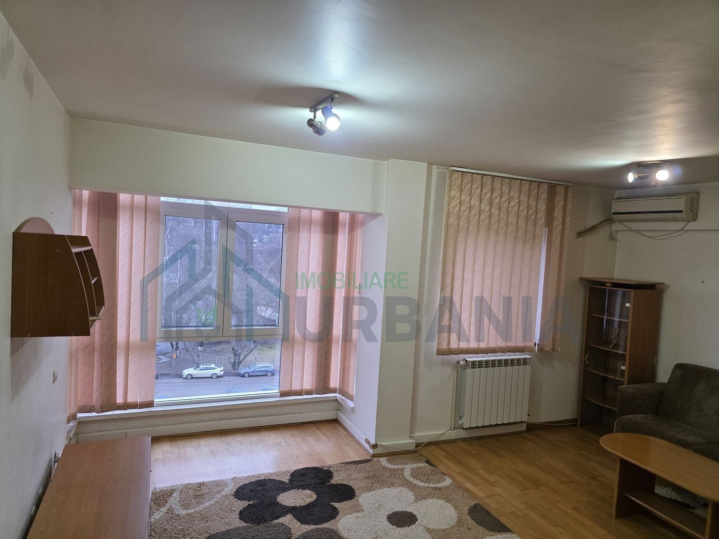 Inchiriez apartament Tatarasi Green Park - Poză 1