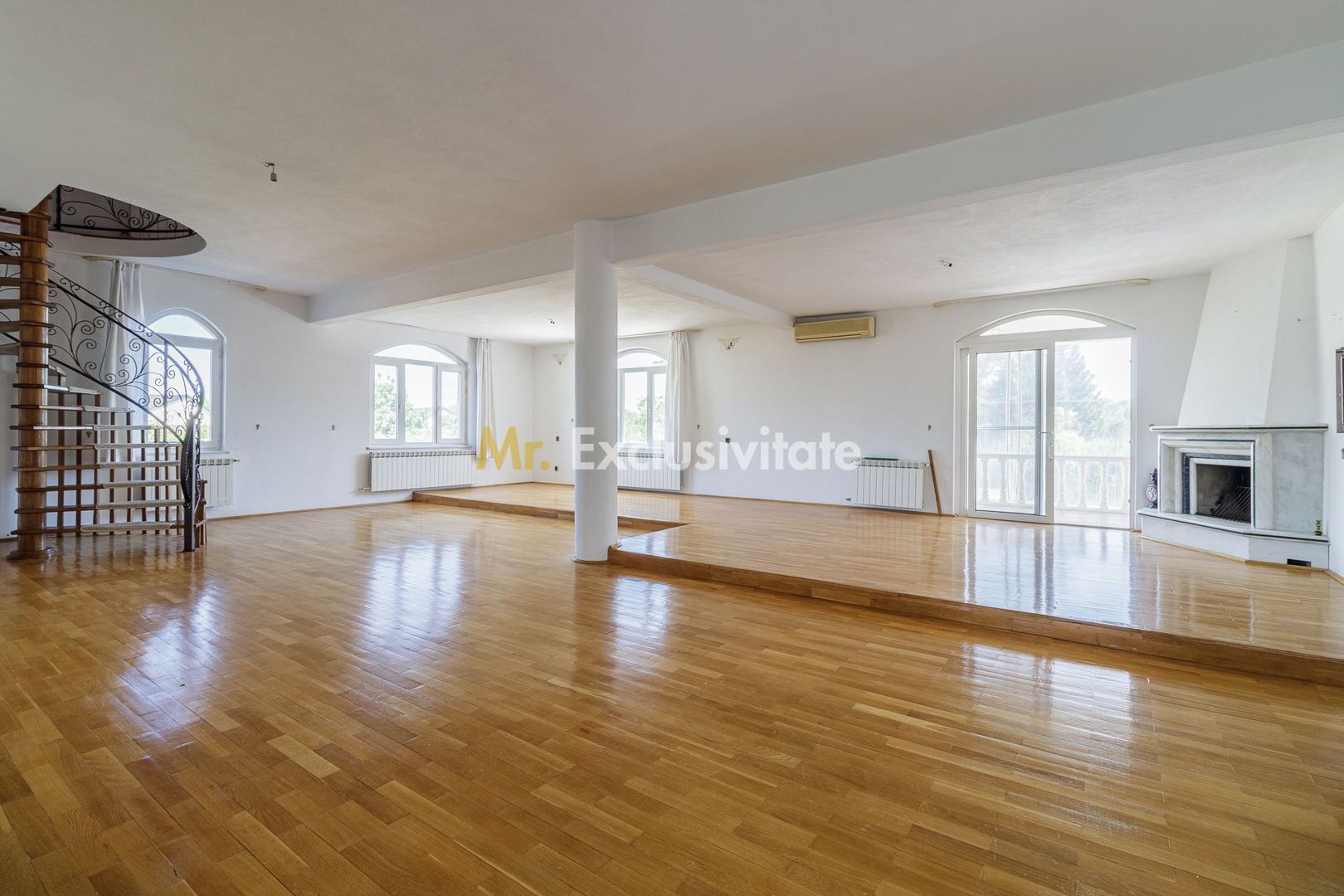 Domeniu privat 5.000 mp, cu reședință de 625 mp și piscină, Corbeanca - Poză 5